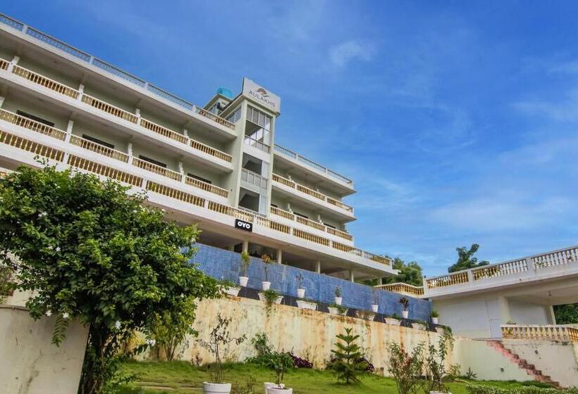 فندق Capital O The Great Ocean View