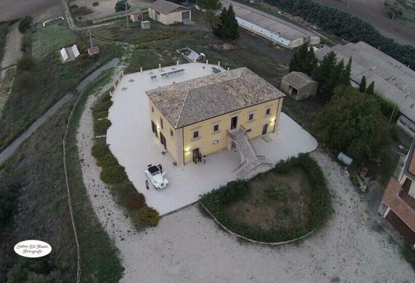 فندق Casale Pennisi