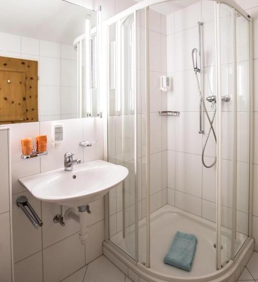 בית מלון כפרי Chalamandrin