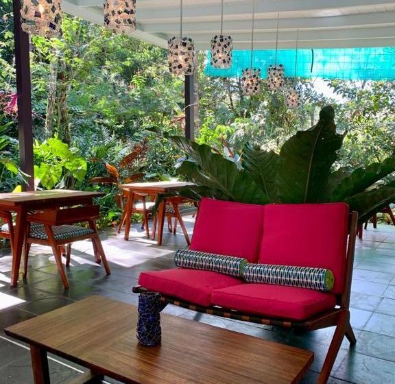 فندق Chirripo Art