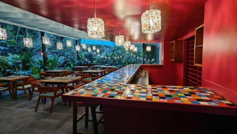 فندق Chirripo Art