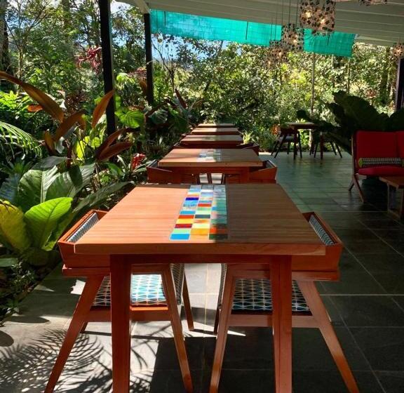 فندق Chirripo Art