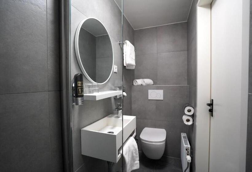 هتل City2c Valkenburg Daalhemerweg   Digital & Staffless