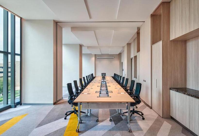 酒店 Courtyard By Marriott Setia Alam