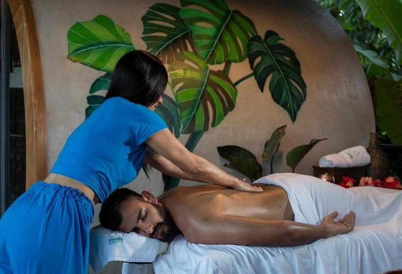 胶囊酒店 Saranda Boutique