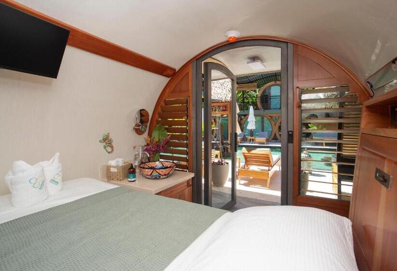 胶囊酒店 Saranda Boutique