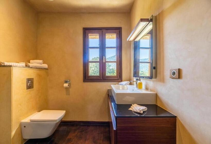 فندق Domaine Du Reginu