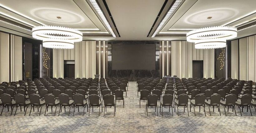 هتل Doubletree By Hilton Sanliurfa