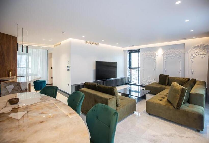 בית מלון כפרי Elisa Tirana, Affiliated By Meliá