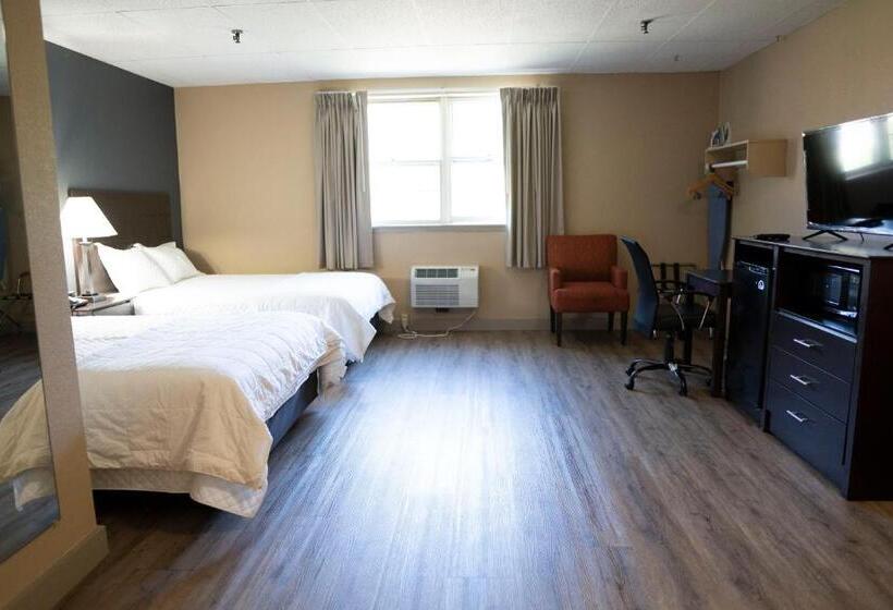 فندق Framingham Inn