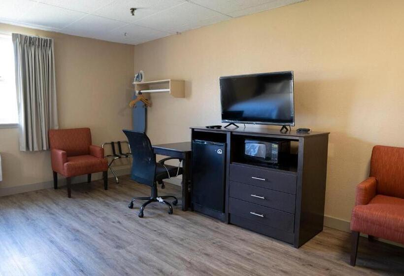 فندق Framingham Inn