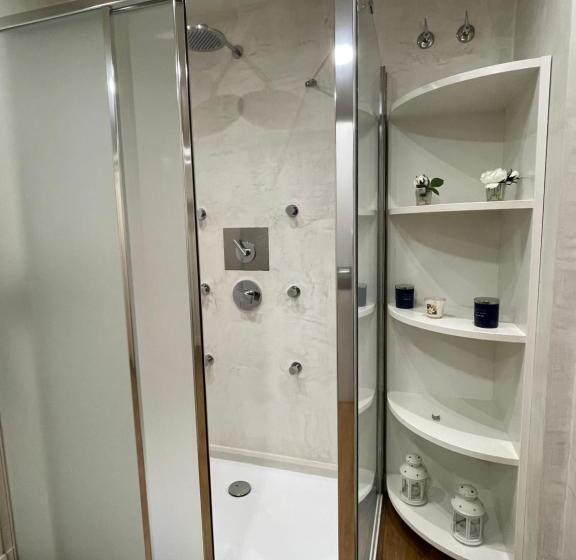 בית מלון כפרי Guiana Rooms & Suites