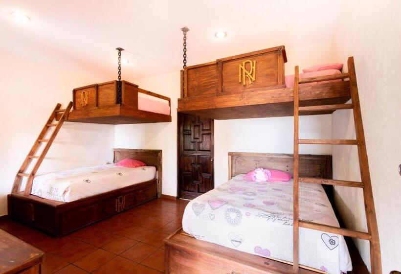 Отель Hacienda Maria Eugenio