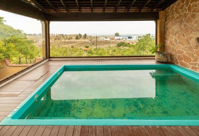 Отель Hacienda Maria Eugenio