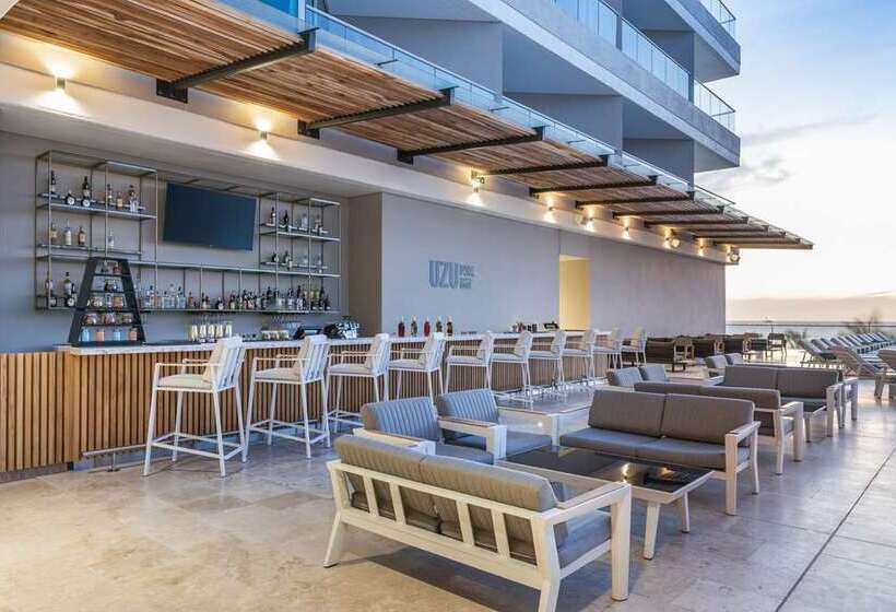 ホテル Hilton Santa Marta