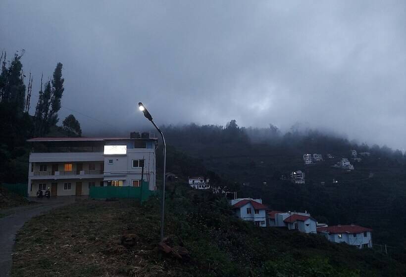 酒店 Jrs Guest House, Kodaikanal