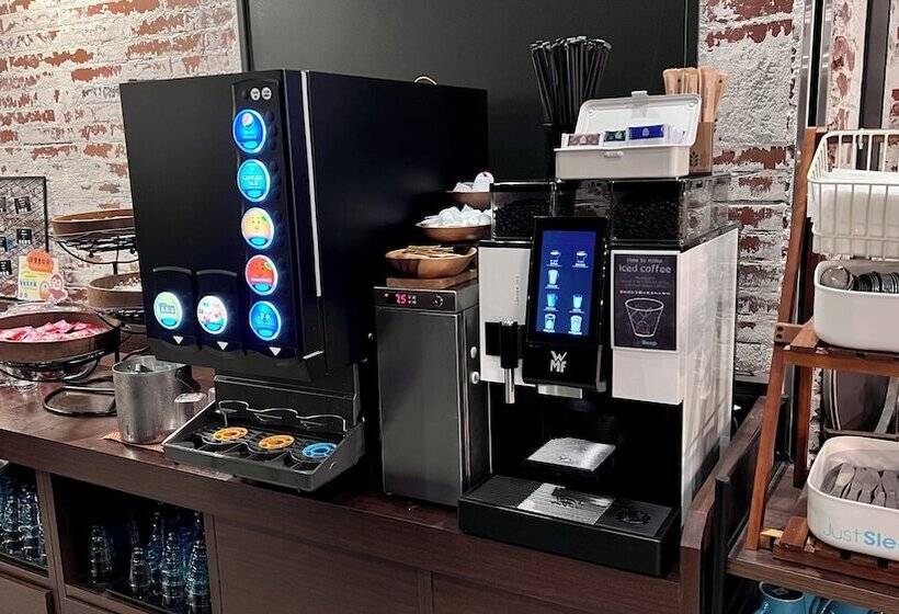 호텔 Just Sleep Osaka Shinsaibashi