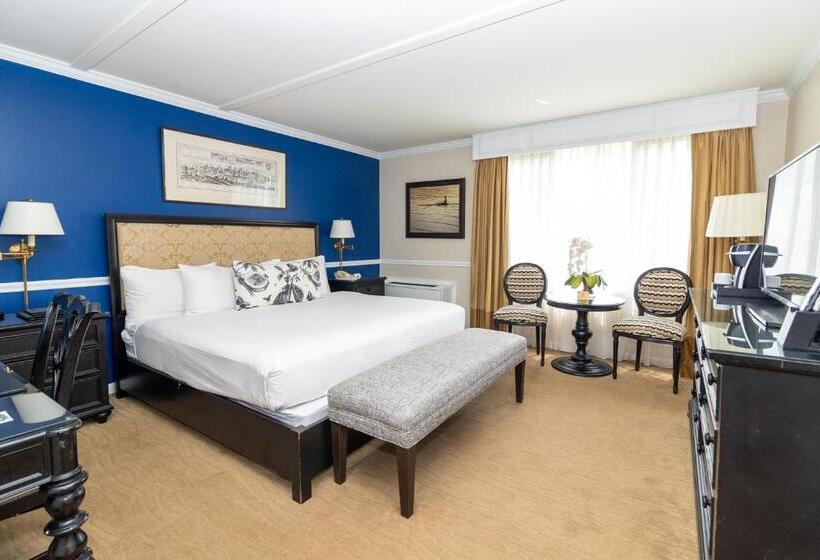 فندق Lambertville Station Inn