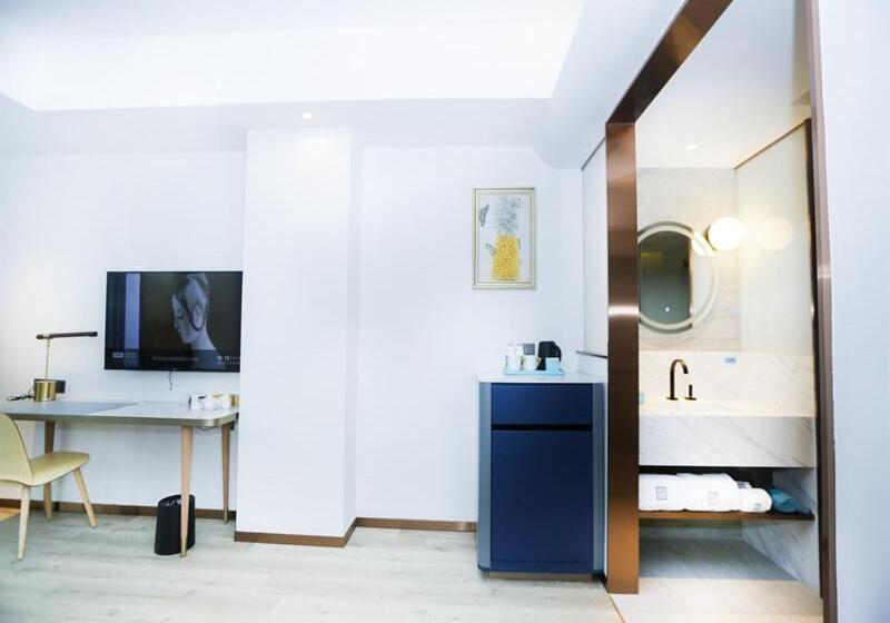 Lanou Hotel Nanchang Tengwang Pavilion Bayi Metro Station