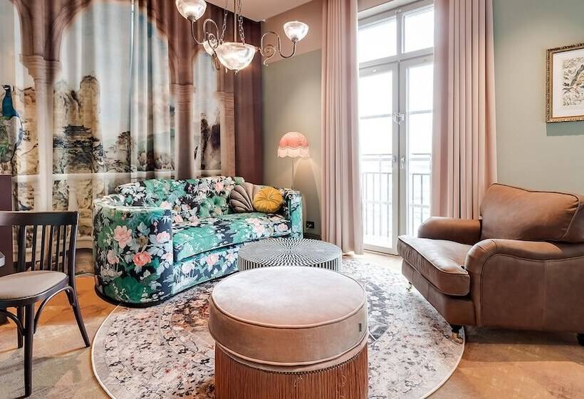 Отель Liseberg Grand Curiosa