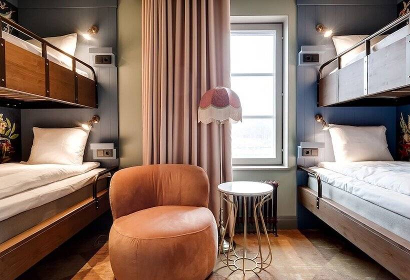 Отель Liseberg Grand Curiosa