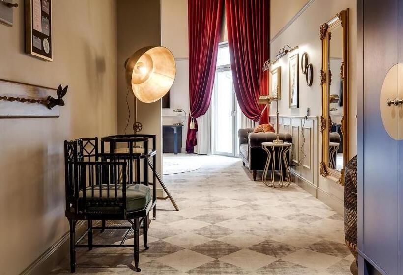 Отель Liseberg Grand Curiosa