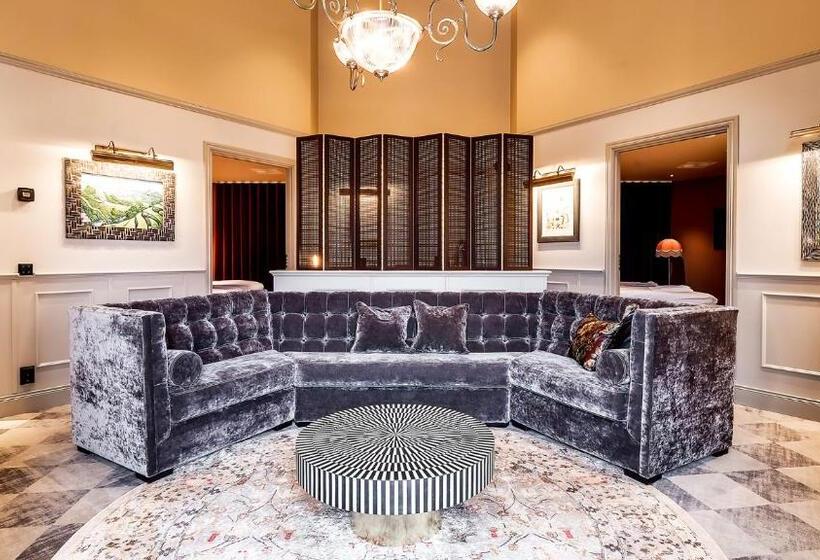 Отель Liseberg Grand Curiosa