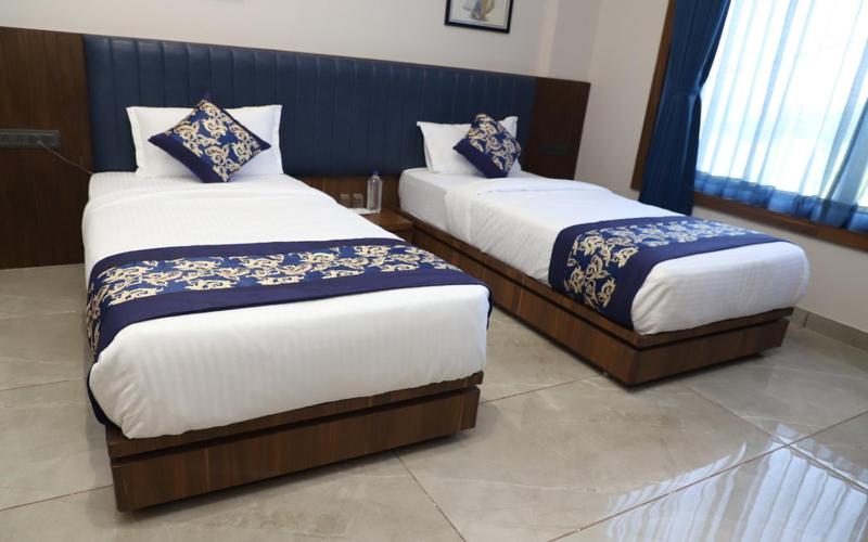 בית מלון כפרי Maple Tree Inn