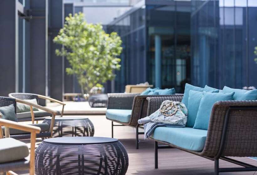 Mitsui Garden Hotel Yokohama Minatomirai Premier