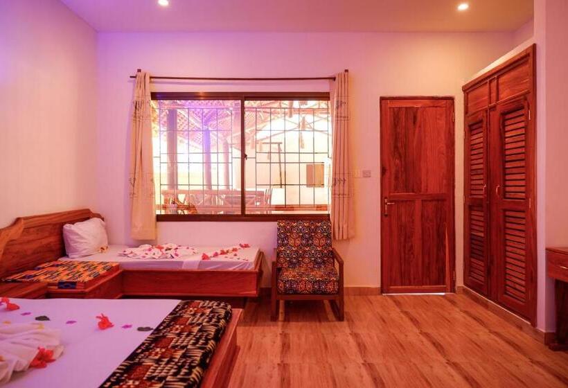 هتل Nungwi Heritage Resort