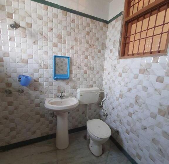 فندق Oyo 70046 Deep