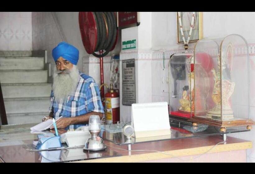 酒店 Parth By Wb Inn