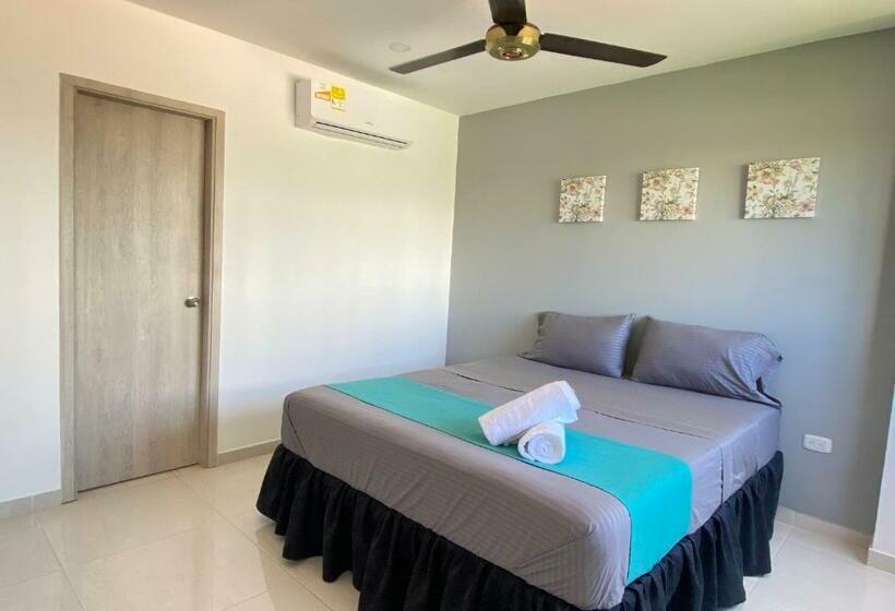 ホテル Prado Loft