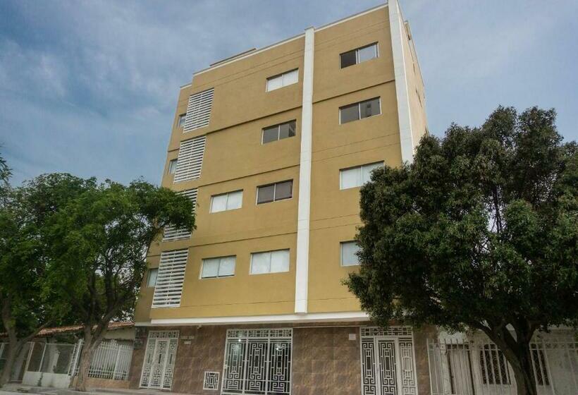 ホテル Prado Loft