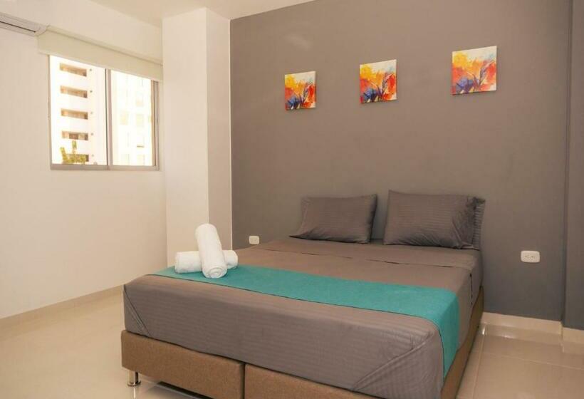 ホテル Prado Loft