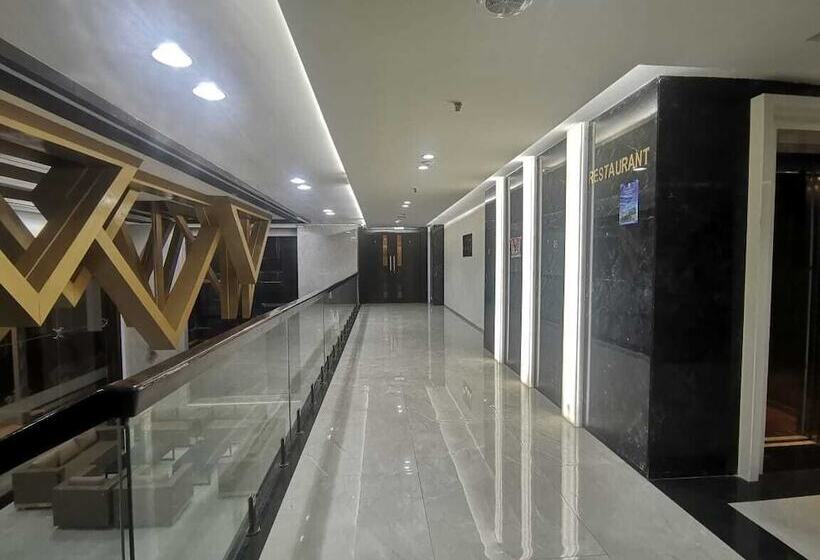 Ratnapriya Hotel And Resort