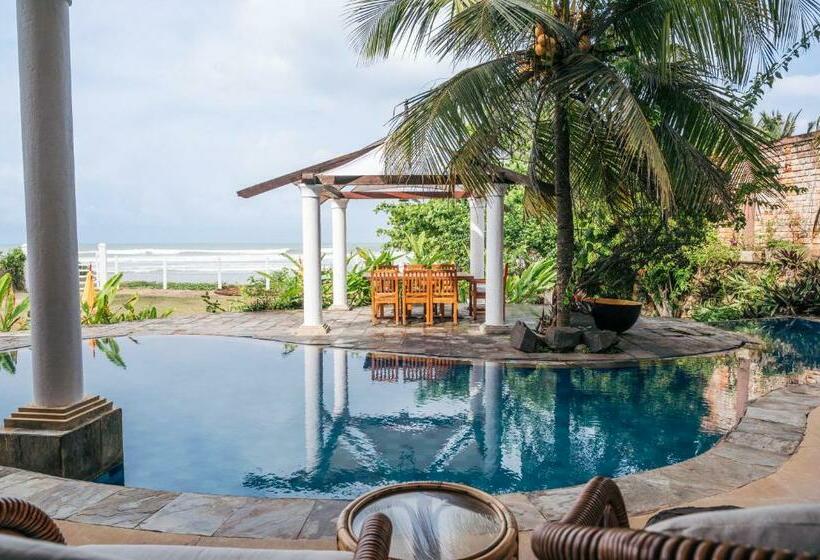 Hotel Sānti Beach House With Pool & Beach