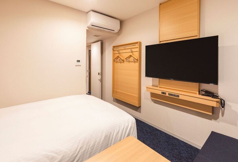 Отель Sotetsu Fresa Inn Yodoyabashi