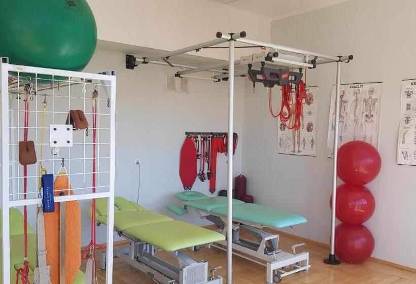 هتل Sp Zoz Sanatorium Uzdrowiskowe Mswia W Krynicy Zdroju