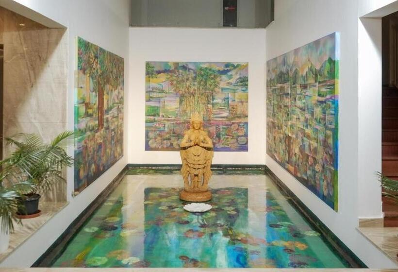 בית מלון כפרי Tea Tree Suites Manipal