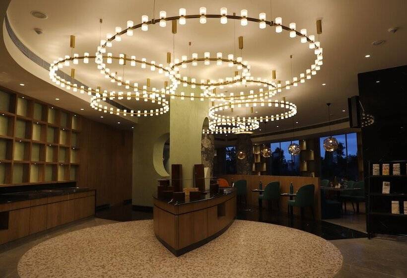 فندق The Cruze Premium Boutique