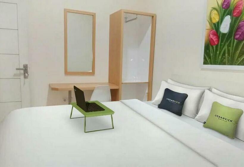 ホテル Urbanview Syariah Utami Inn Garut By Reddoorz