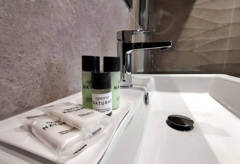 בית מלון כפרי Valle Del Fiora