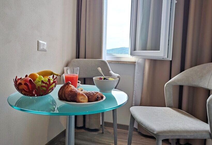 בית מלון כפרי Valle Del Fiora