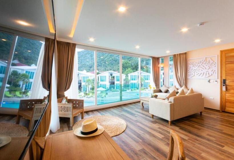 هتل Vannee Golden Sands Beachfront Resort