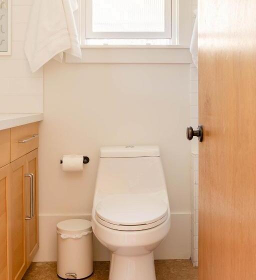 호텔 Wild Hair Studio Stylish Farm Stay W Ev Charger