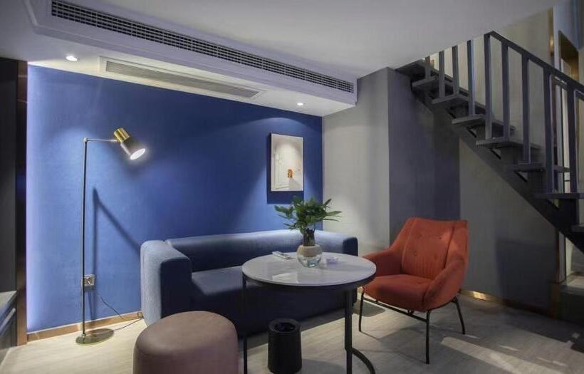 Lanou Hotel Jingzhou East Gate Of Ancient City Wanda Plaza