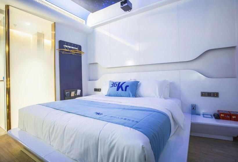 Lanou Hotel Jingzhou East Gate Of Ancient City Wanda Plaza