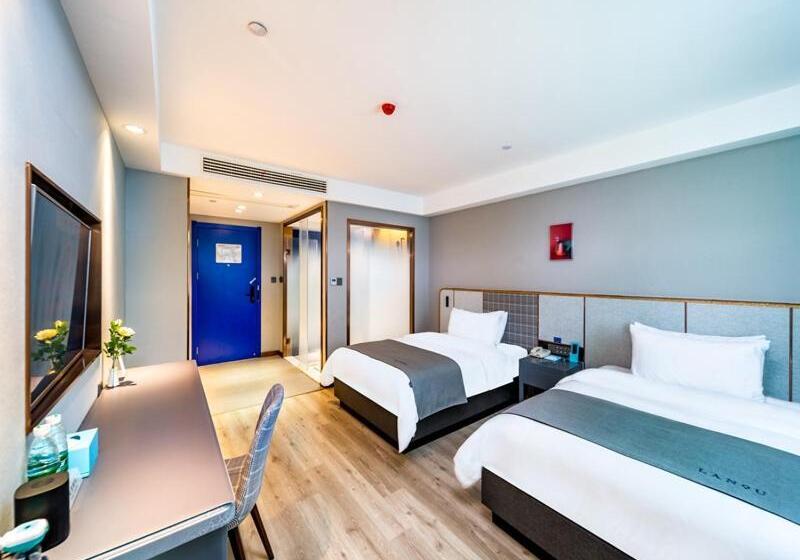 Lanou Hotel Wuhan Capitamall Wusheng Road Metro Station