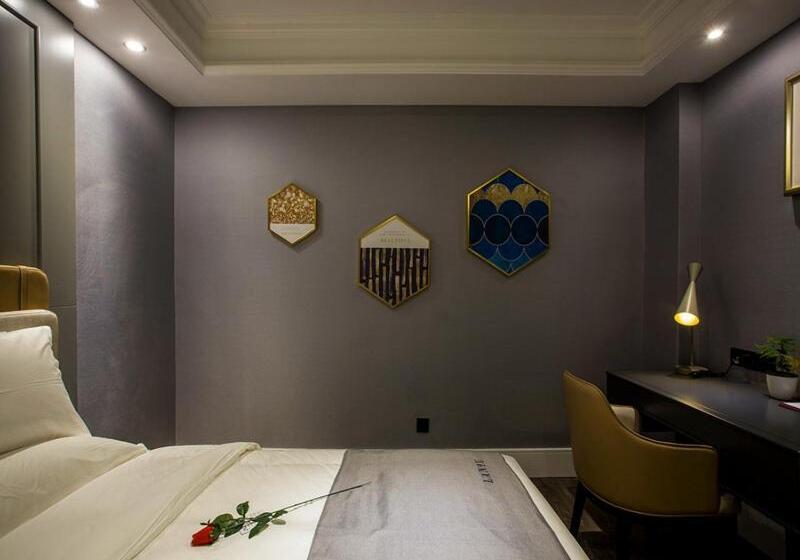 Lanou Hotel Wuhan Capitamall Wusheng Road Metro Station